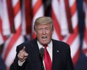 A NAFTA gyors újratárgyalását sürgette Trump