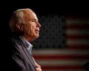 McCain halála véget vethet az amerikai beavatkozási politika korszakának