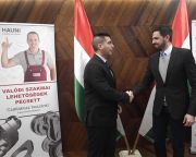 A magyar állam támogatja a pécsi Hauni fejlesztéseit