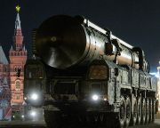 Moszkva rakétaindító állások lengyelországi telepítésétől óvja a NATO-t