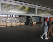 Új utastájékoztatási monitorokat helyeztek el a Déli pályaudvaron