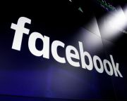 Az olasz bíróság elrendelte a Facebookon bezárt szélsőjobboldali oldalak újranyitását