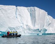 Hamarosan eléri a nyílt óceánt a világ legnagyobb jéghegye