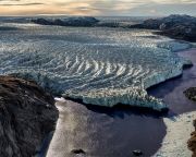 A klímaváltozás okozta 90 éve egy grönlandi gleccser drámai mértékű zsugorodását