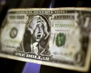 Japán és Kína elutasítja az USA dollárt