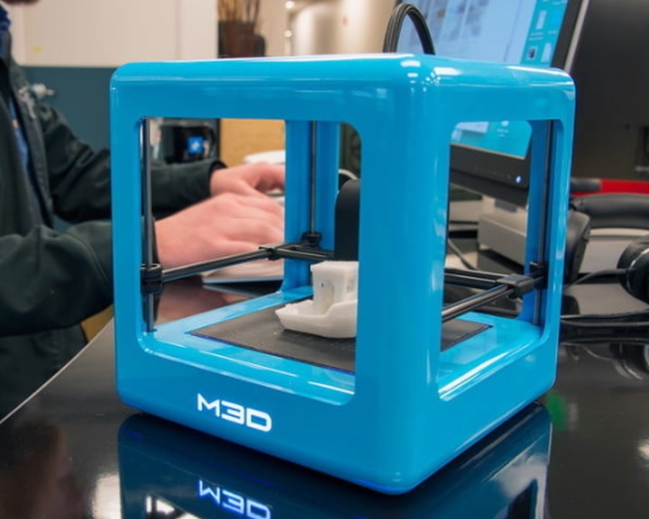 Önkormányzati támogatással létesül 3D nyomtatókat gyártó üzem Pécsen
