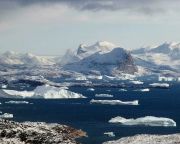 Húsz év alatt 4700 milliárd tonna jég olvadt el Grönlandon