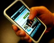 Az okostelefon-használat adatait kutatják Szegeden