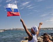 Moszkva megerősíti az orosz katonai jelenlétet a Krímben