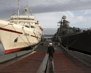 London nem örül az orosz hadihajóknak Cipruson