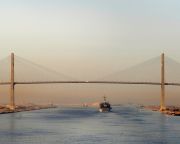 Felavatták az új Szuezi-csatornát