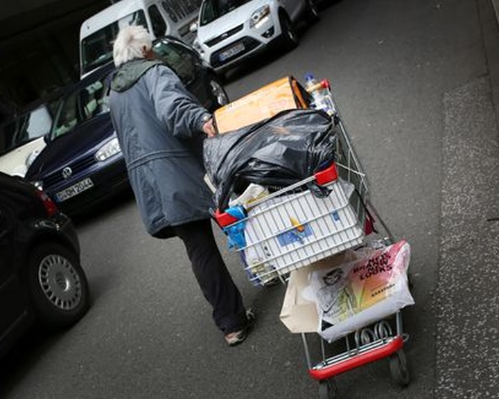 Az EU lakosságának közel egynegyedét fenyegeti elszegényedés