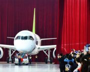 Elkészült Kína első nagy utasszállító repülőgépe
