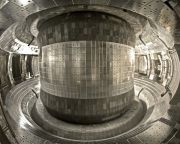 Másfél percig bírta a kínai fúziós reaktor