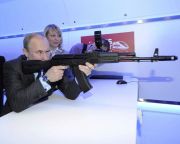 Több mint 50 milliárd dollárért rendeltek meg külföldről orosz fegyvereket 