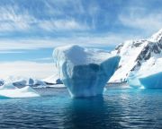 Az Antarktisztól akarnak jéghegyeket tolni az Arab-öbölbe az ivóvíz biztosítására