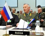 Makarov: Oroszország kész atomfegyvert is bevetni