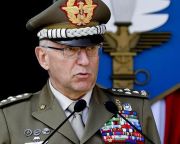 Líbia stabilizációjáról tárgyalt Haftár tábornok Rómában