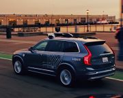 A Uber 24 000 önvezető Volvo XC90-es beszerzéséről határozott