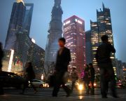 Kína 12 év múlva lehagyja az Egyesült Államok gazdaságát