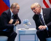 Kreml: Trump washingtoni találkozót javasolt Putyinnak