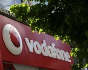 A Vodafone megveszi a hazai UPC-t