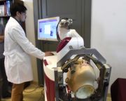 Először végeztek agyműtétet robot segítségével Magyarországon