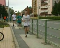 2012 perces futás a DÖKE szervezésében (Balogh Bettina)